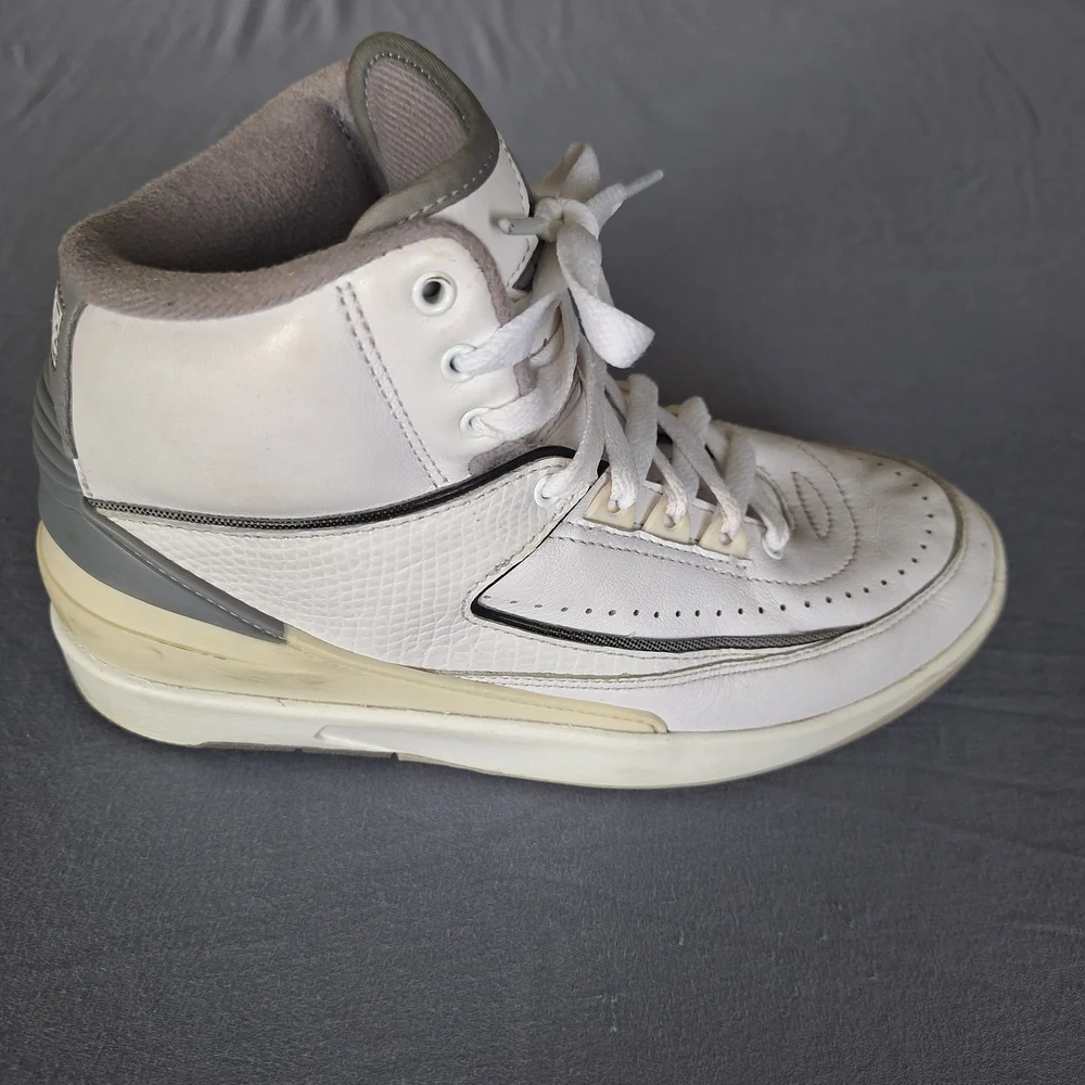 Nike Boys White and Gray High-Top Sneakers